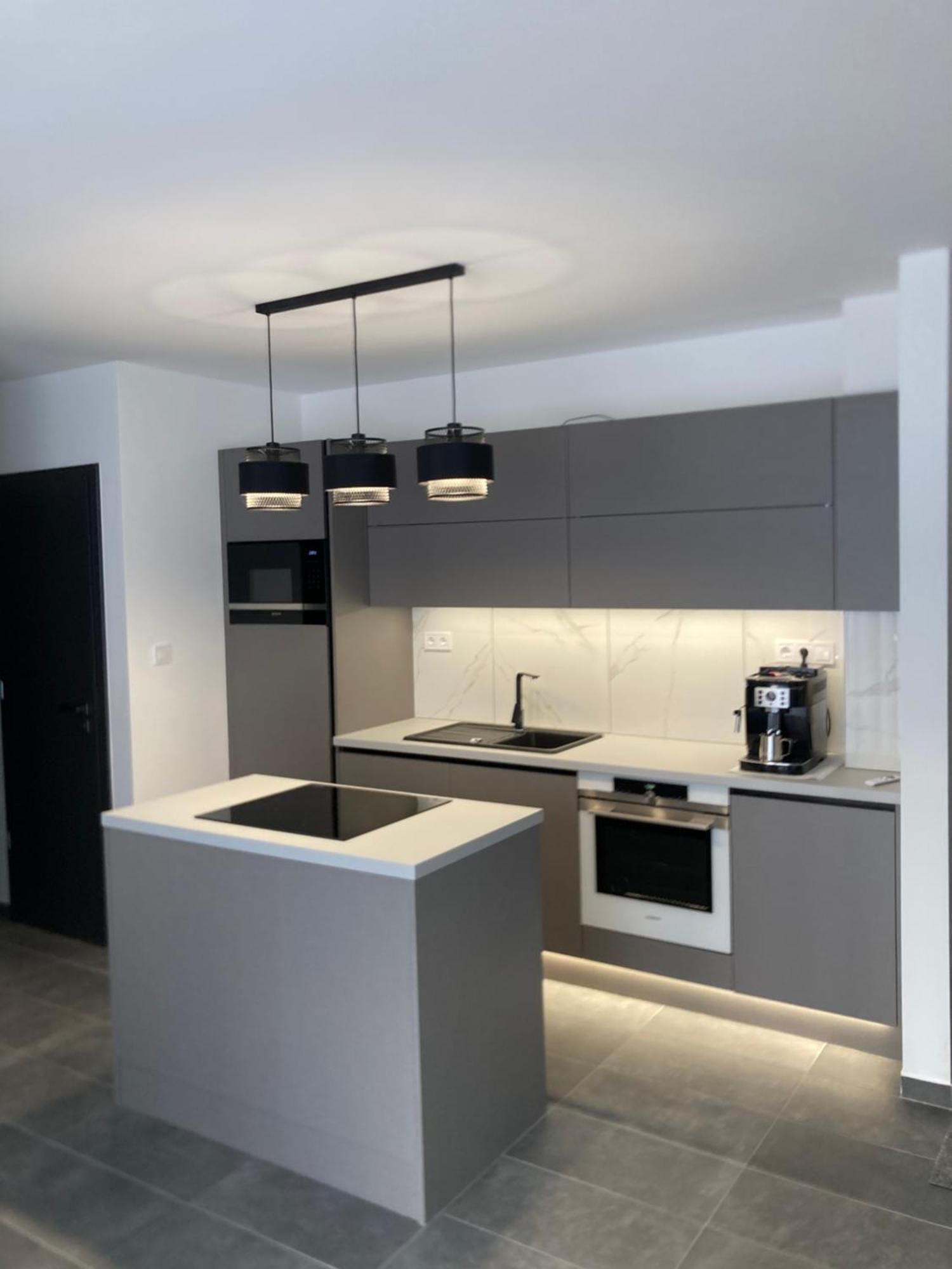 Swiss Star Apartment Mosonmagyaróvár المظهر الخارجي الصورة