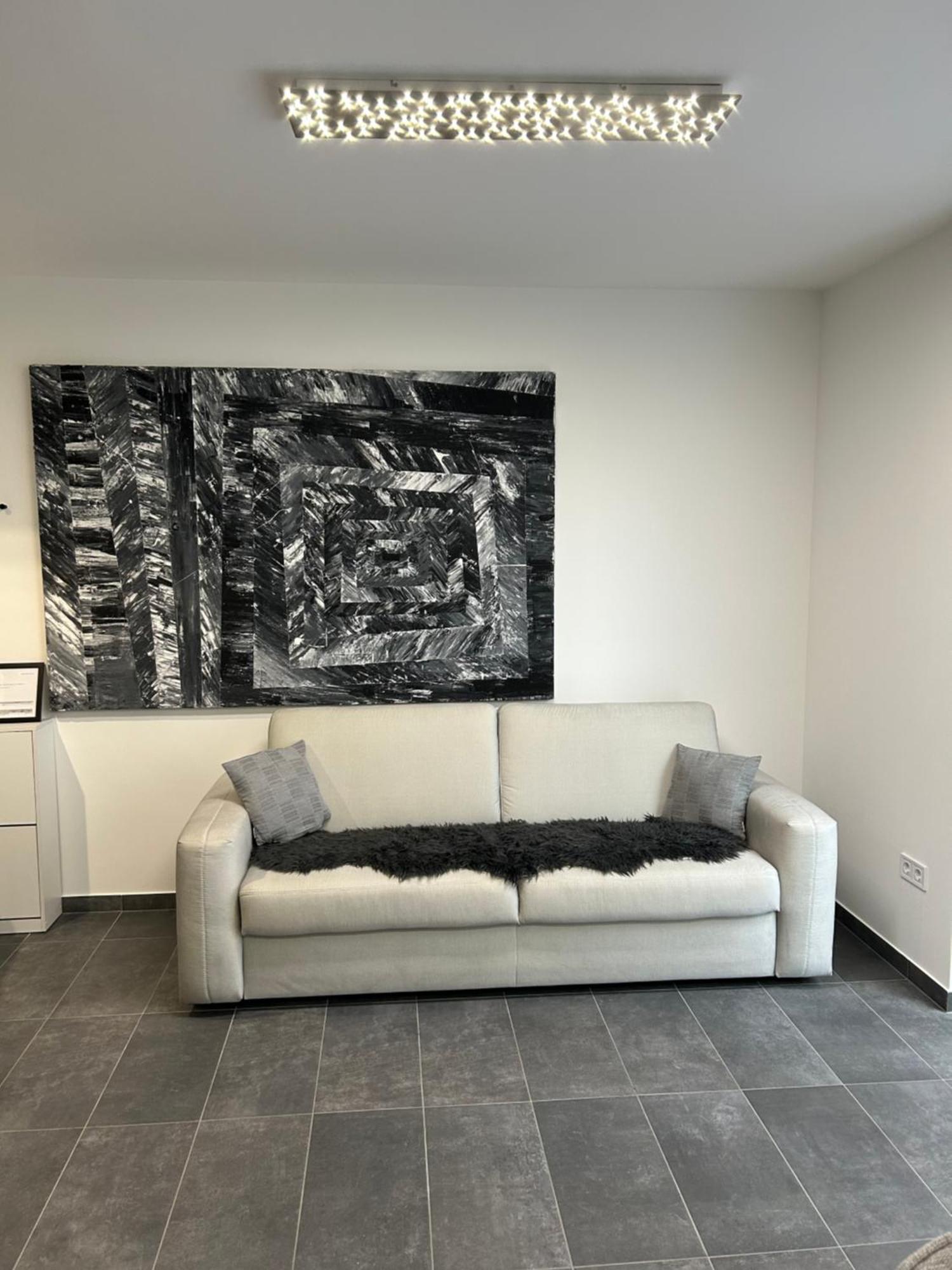 Swiss Star Apartment Mosonmagyaróvár المظهر الخارجي الصورة